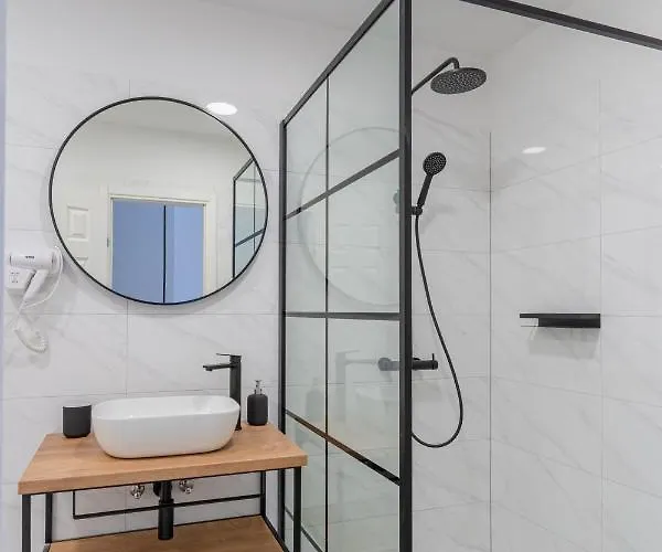 In With Sea View, Balcony, Air Conditioning, Wifi 4249-4 *