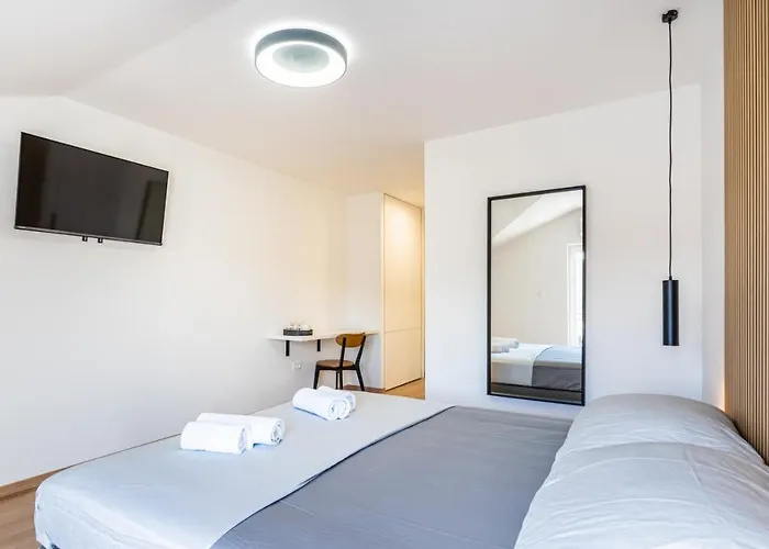 Maison d'hôtes In With Sea View, Balcony, Air Conditioning, Wifi 4249-4