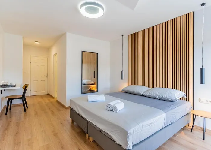 Maison d'hôtes In With Sea View, Balcony, Air Conditioning, Wifi 4249-4